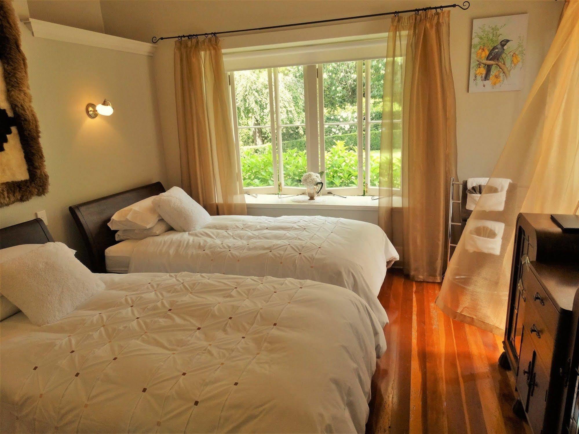 Oak Lane Lodge Hamilton Eksteriør bilde
